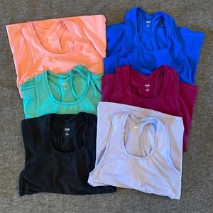 Lot of Women’s DSG Tanks